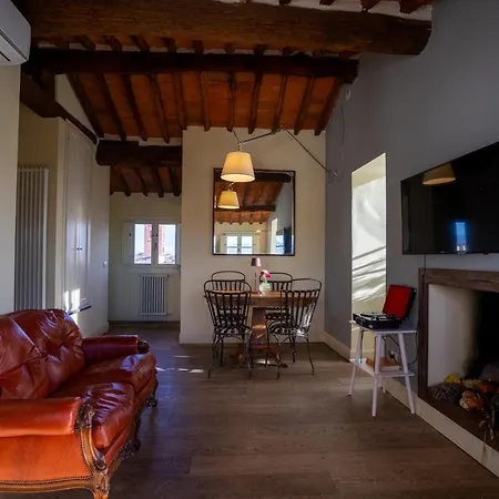 Palazzo Rocchi - Residenza D'epoca Bed and breakfast 3*