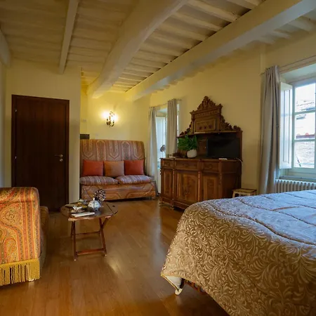 Palazzo Rocchi - Residenza D'epoca Bed and breakfast Lucca