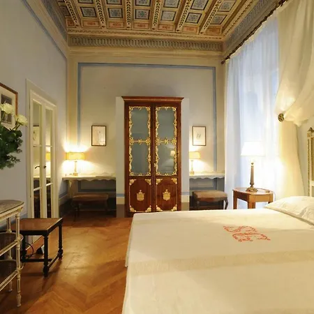 Palazzo Rocchi - Residenza D'epoca Bed and breakfast 3*